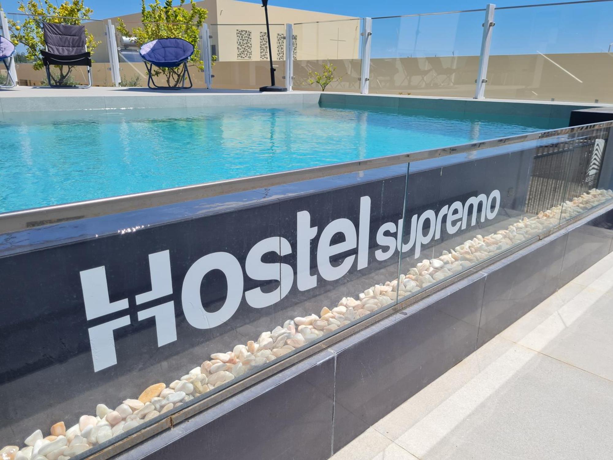 Hostel Supremo Armação de Pêra Kültér fotó